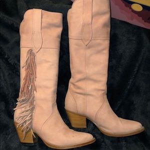 Kacey Musgraves Lucchese Pink Suede Boots